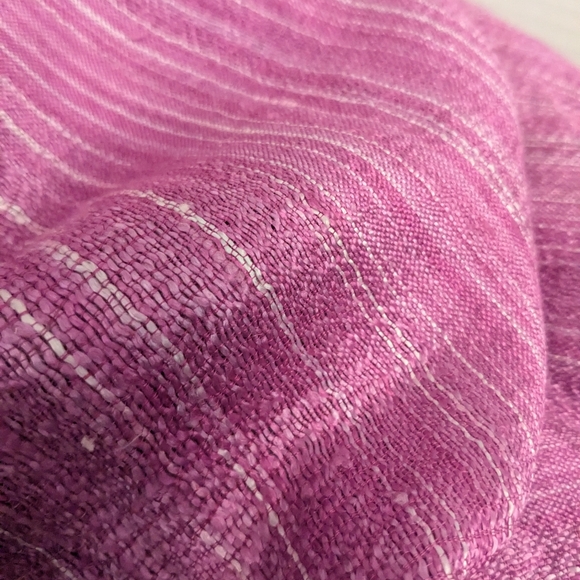 Gorgeous Jim Thompson 100%  Silk Shawl - NEW with tag - Picture 6 of 6